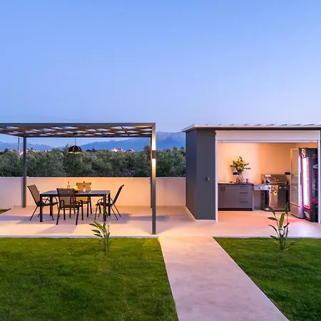 Luxury Oasis In Chania - Private Pool, Bbq & Garden By Wehome