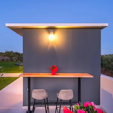 Luxury Oasis In Chania - Private Pool, Bbq & Garden By Wehome * ハニア